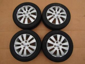 Jakie opony wybrać do Peugeot 107? Sprawdź odpowiedni rozmiar!