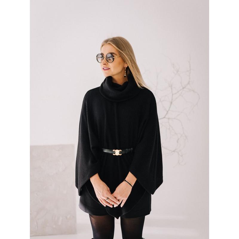 Łatwy sposób na uszycie poncza z dwóch prostokątów – krok po kroku