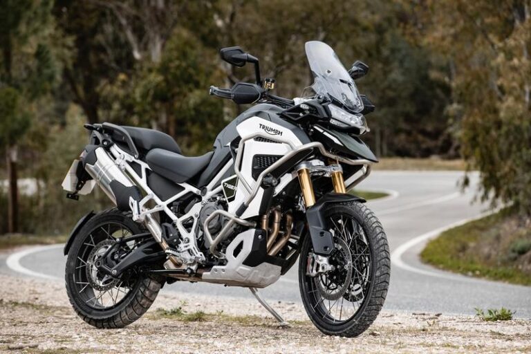 Jak idealnie dobrać rozmiar w Triumph – praktyczny przewodnik