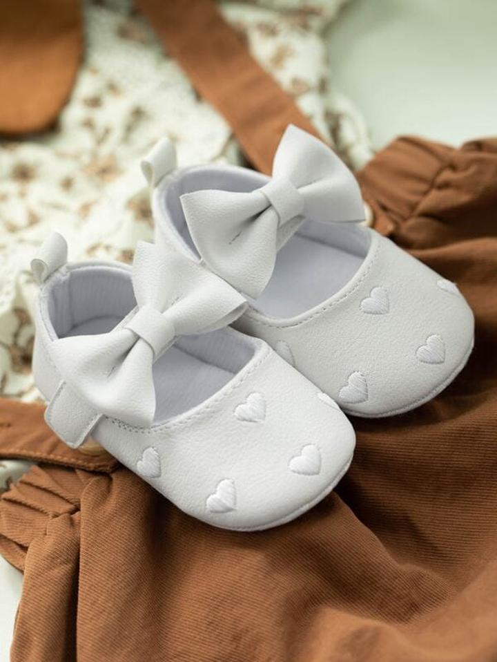 Dobór rozmiaru butów niemowlęcych