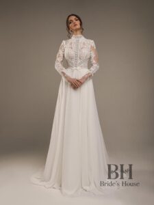 Suknia ślubna z trenem – jak tańczyć, by każdego oczarować?