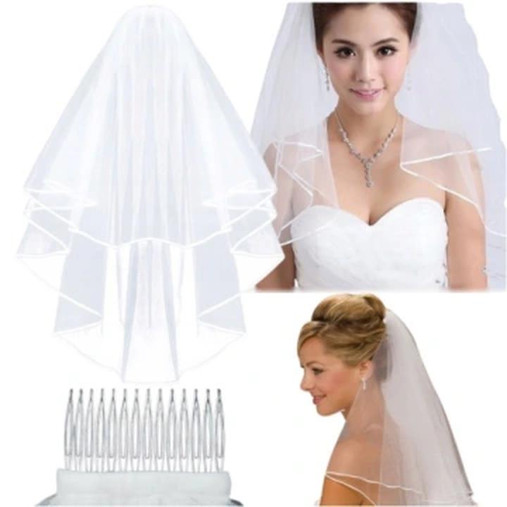 Jak wybrać idealną suknię ślubną dla niskiej dziewczyny? Praktyczne porady i inspiracje